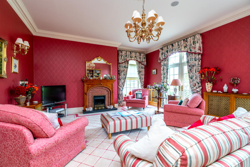 J Sitting Room (2).jpg