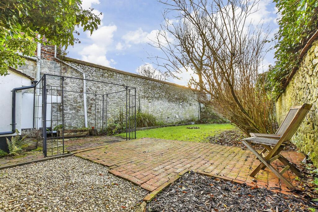 Patio / Decking