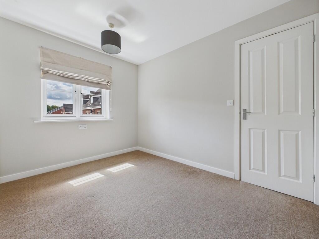 CAM04273G0-PR0164...