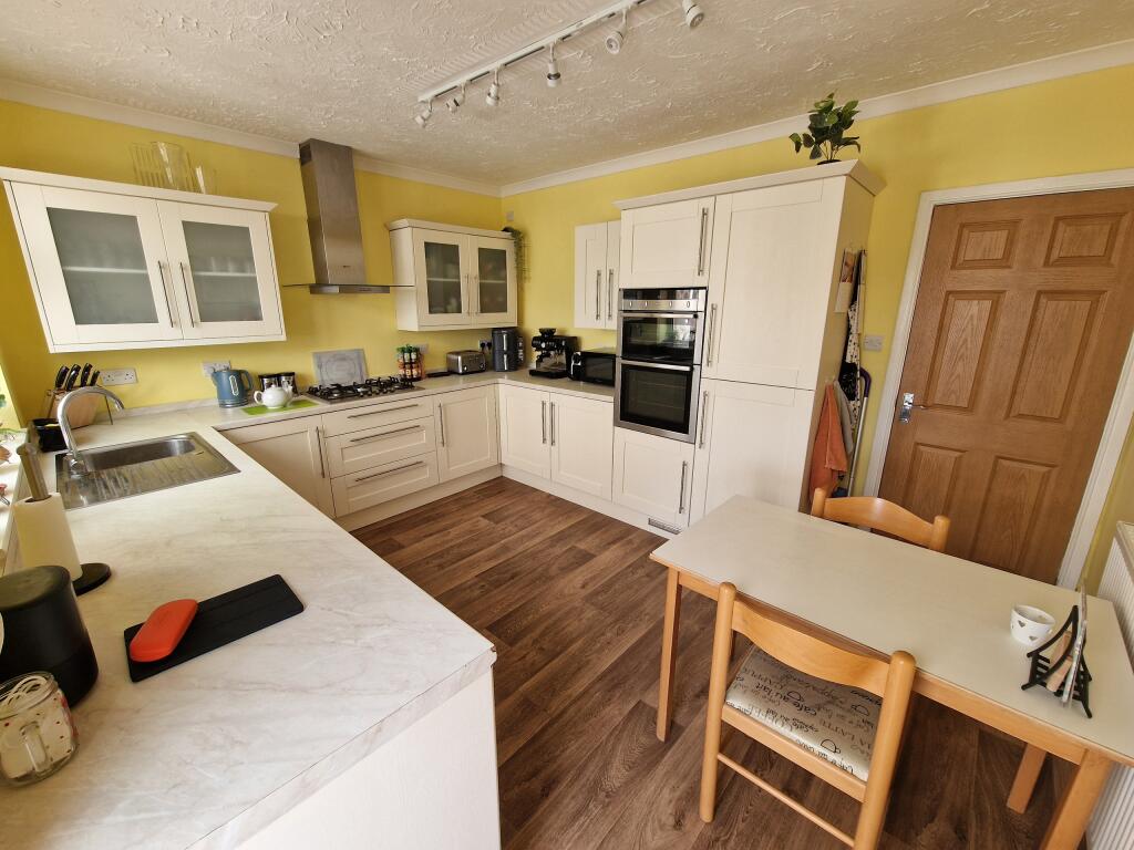 Kitchen-angle 2
