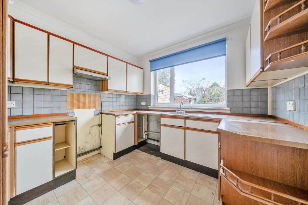 1384529869246edc03708