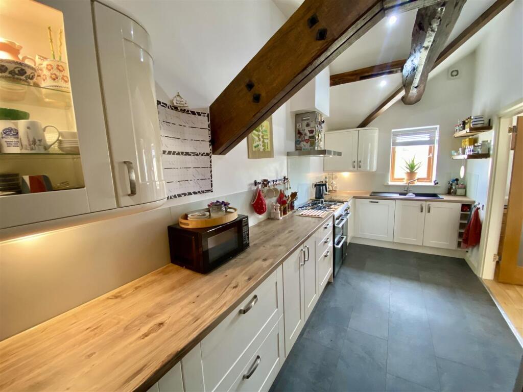 Bramleys Estate Agents - The Orchards - Bellstring