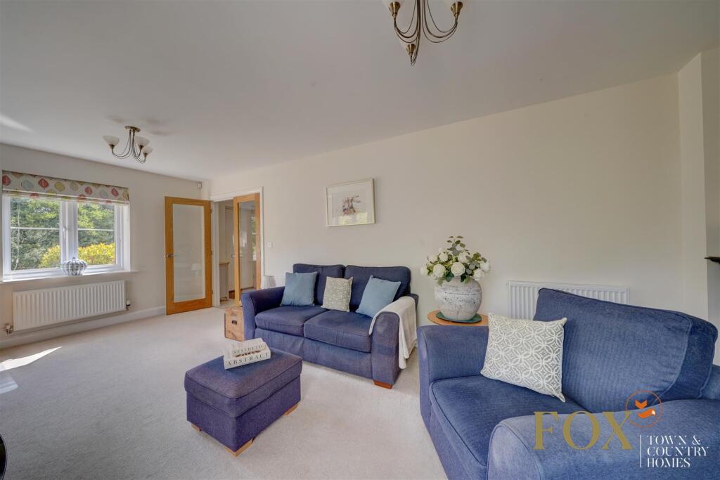 21 Wessex Grove (31).jpg