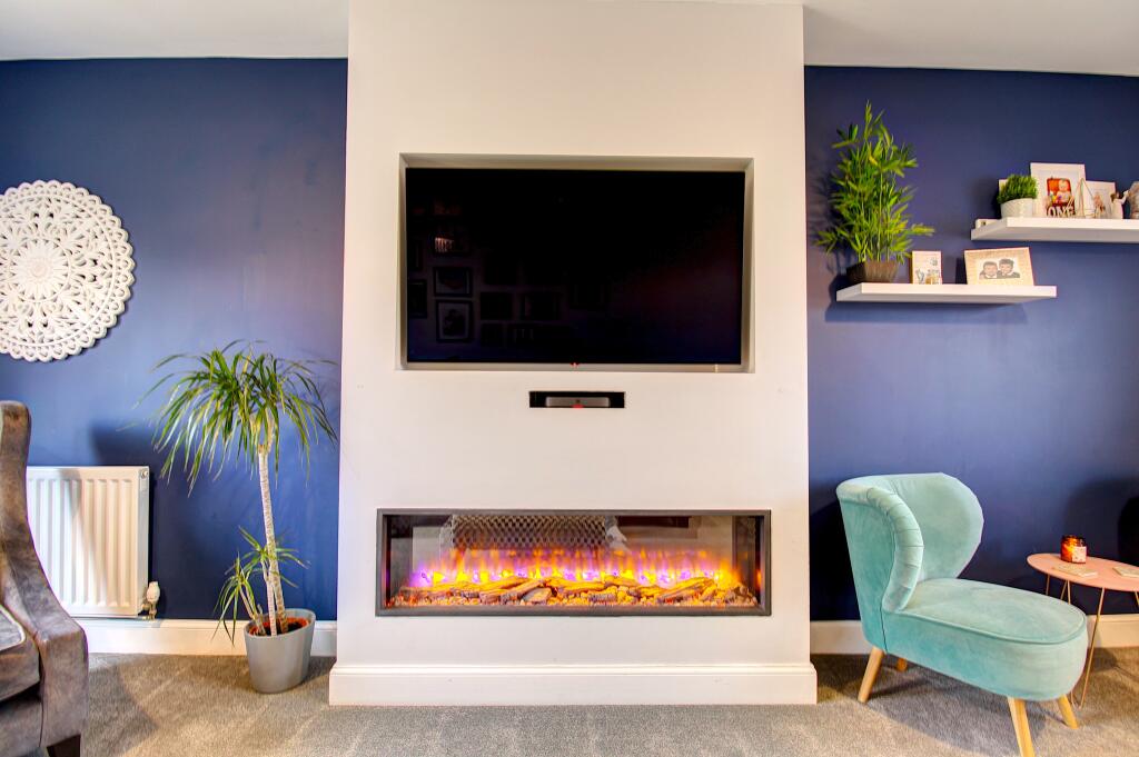 Media Wall &amp; Fireplace