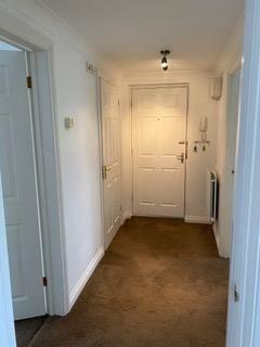 Hallway 2.jpeg