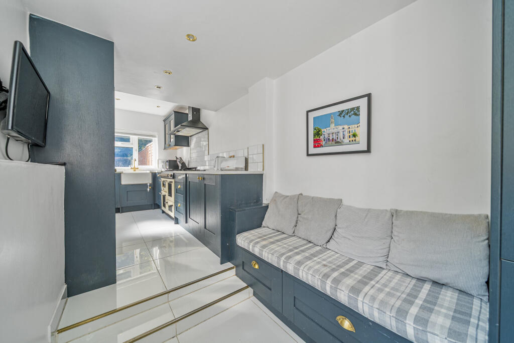 1359611-21-68da7b...