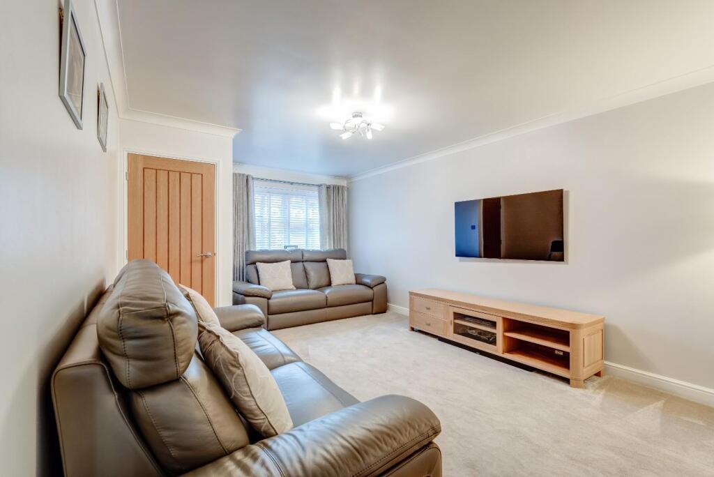 25CharltonHillRise(Interior)-5.jpg