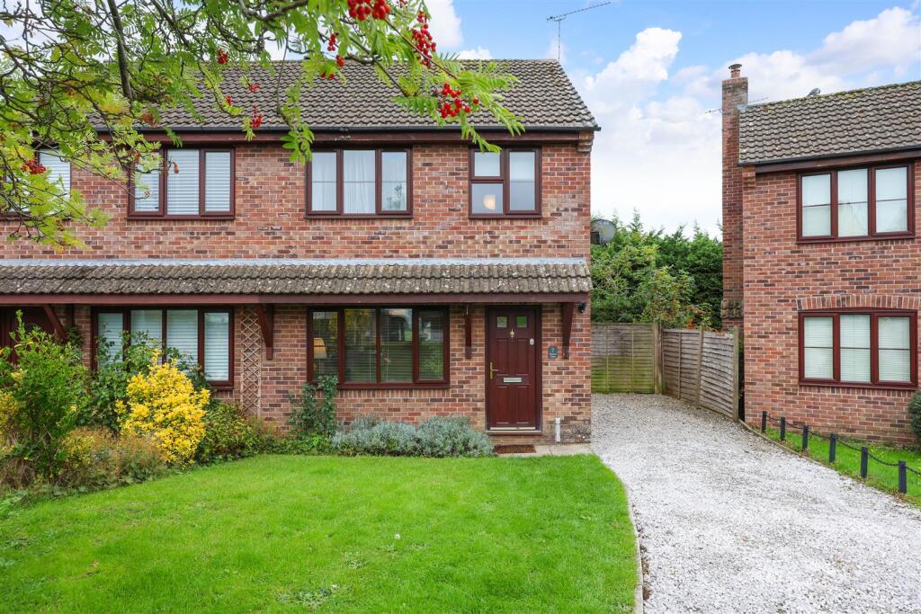Niebull Close, Malmesbury, Wiltshire
