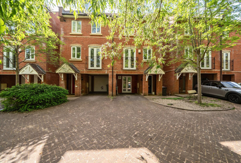 1299750-19-68304a...