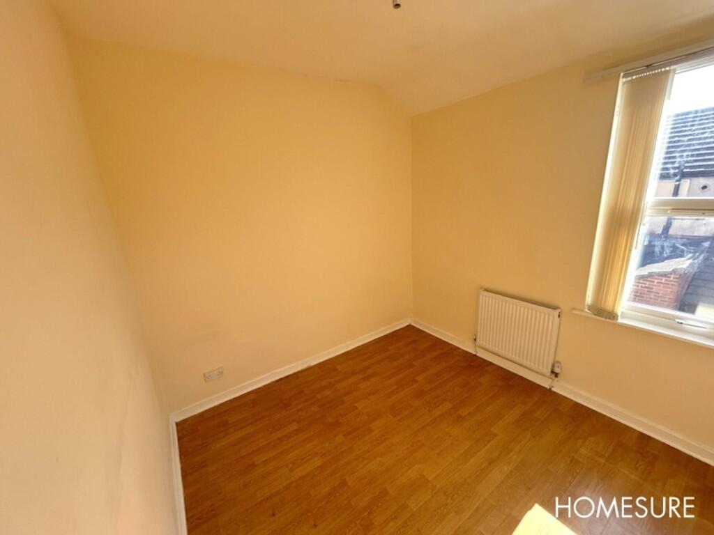 Rear Bedroom