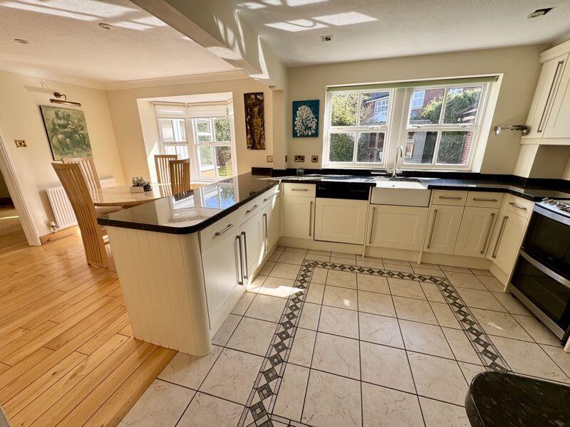 Open Plan Dining Kitchen