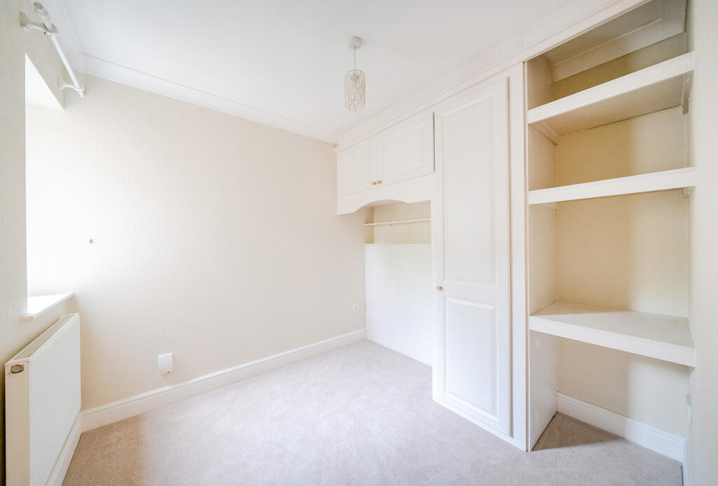 1328770-12-6880b8...