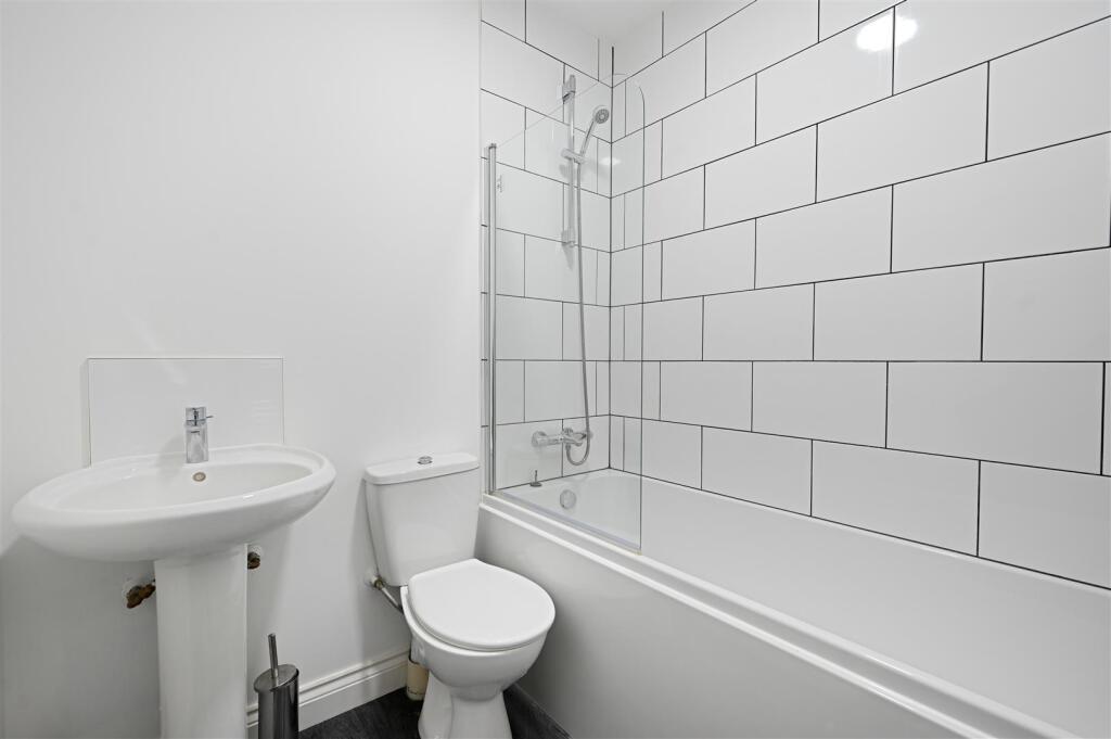 RCAR- Essex Road1.JPG