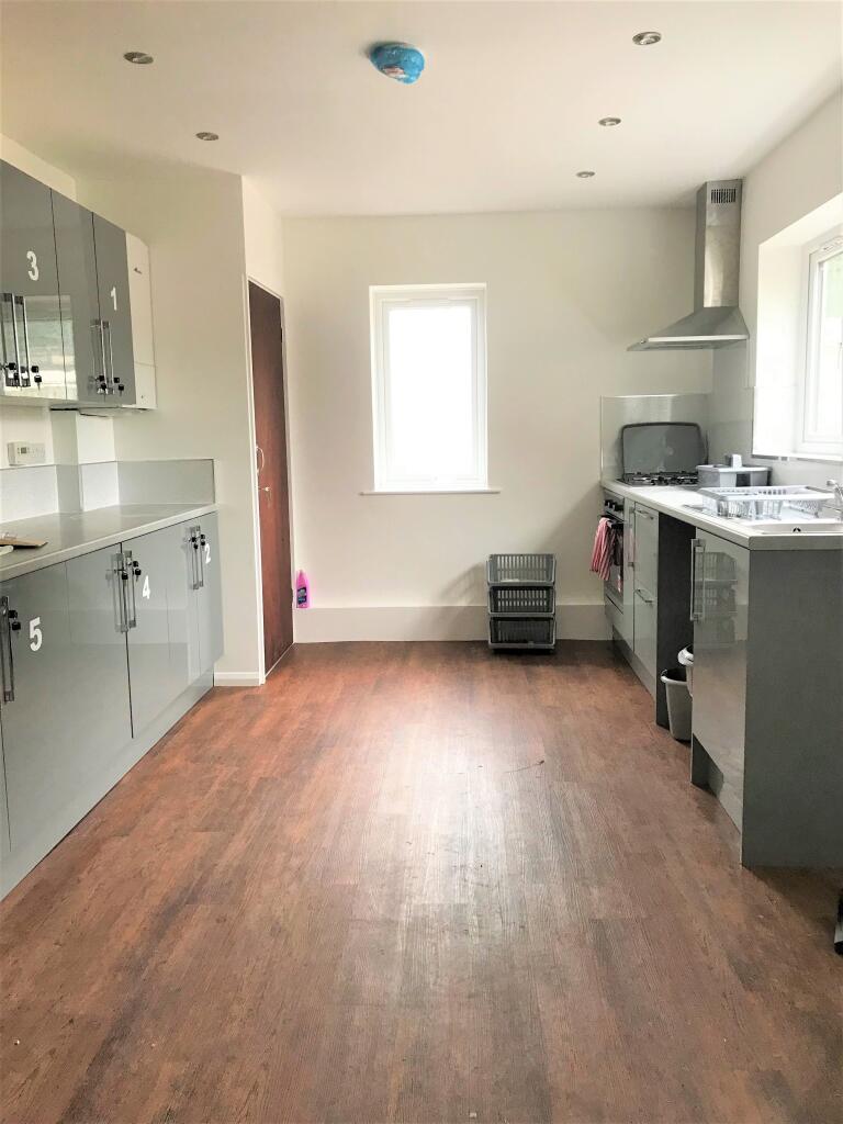 Sparkenhoe Villa Kit