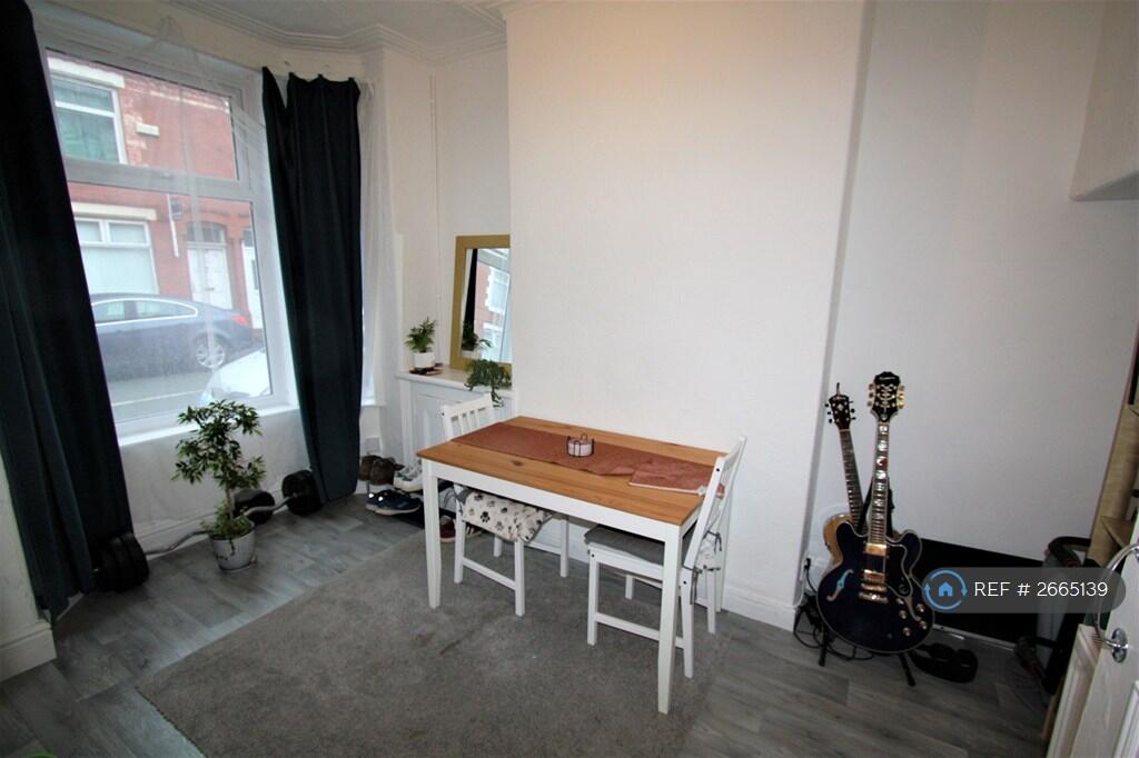 Front Lounge
