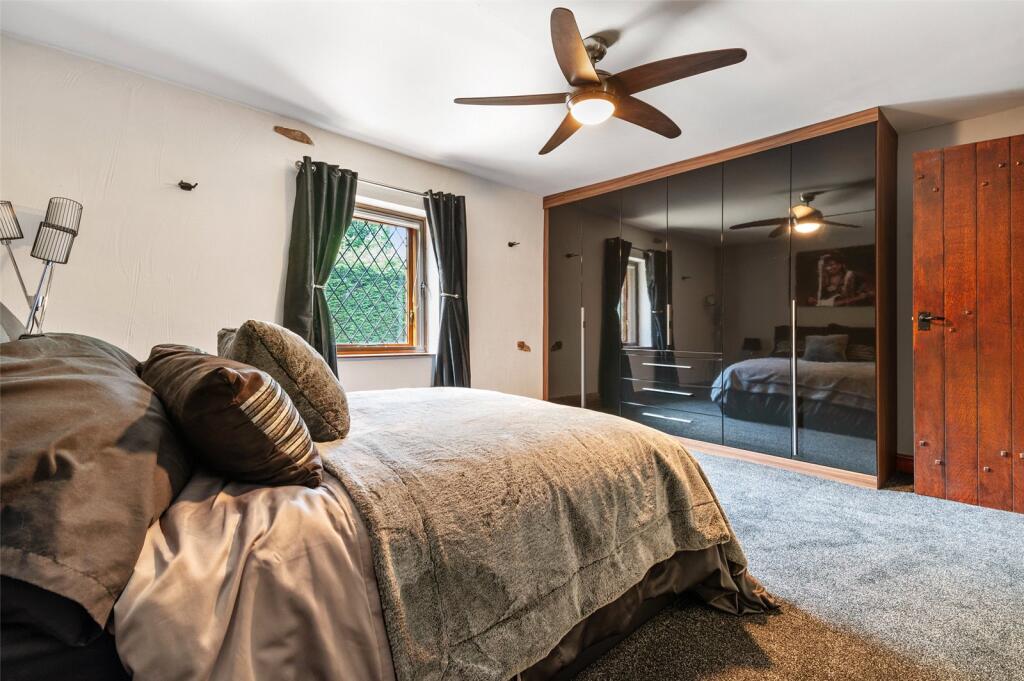 Bedroom A