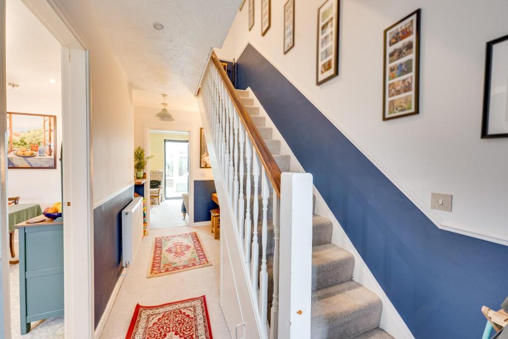 12 - entrance hall.jpg