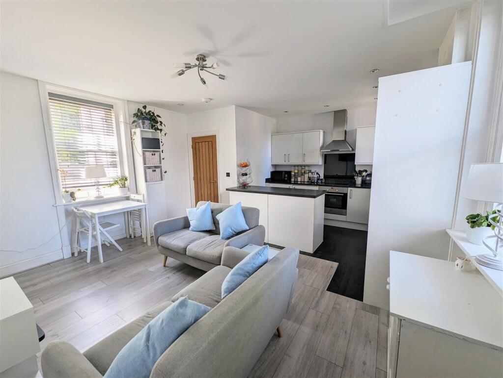 Open Plan Living Kitchen