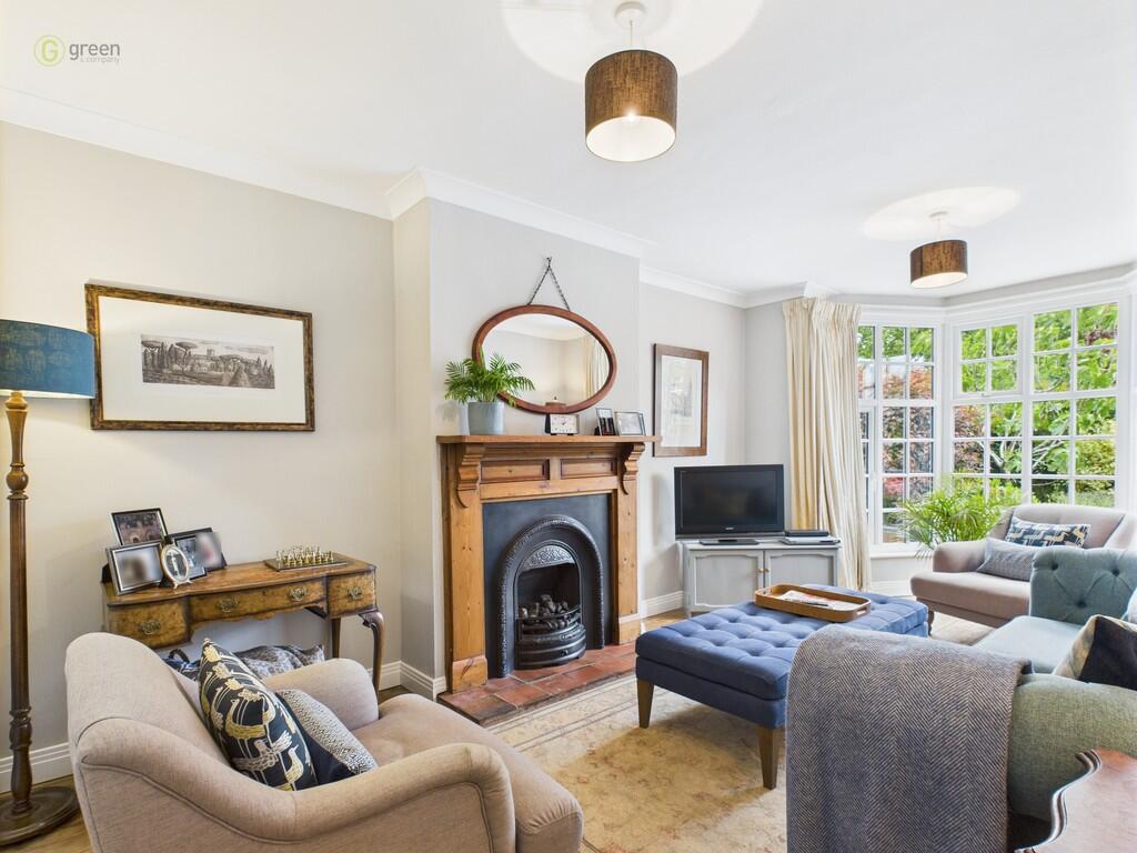 CAM03830G0-PR0162...