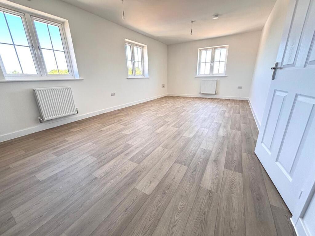 Lounge and Kitchen