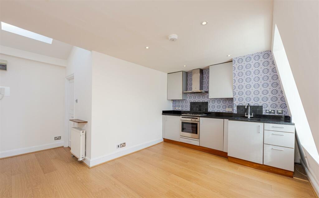 Onslow Gardens 10_78-5.jpg