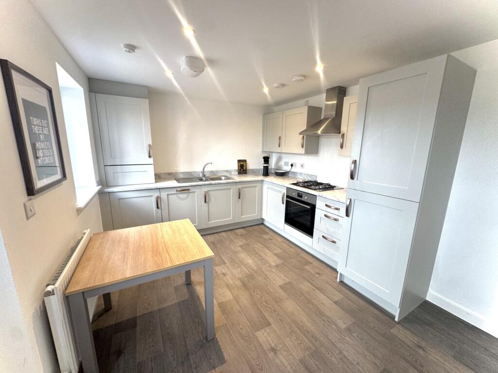 Kitchen/Dining