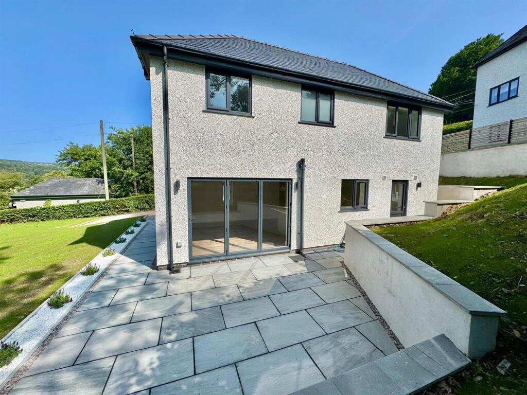 PHOTO-2025-06-08-17-10-45 (2).jpg