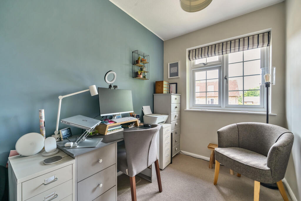 1294561-27-682b3b...