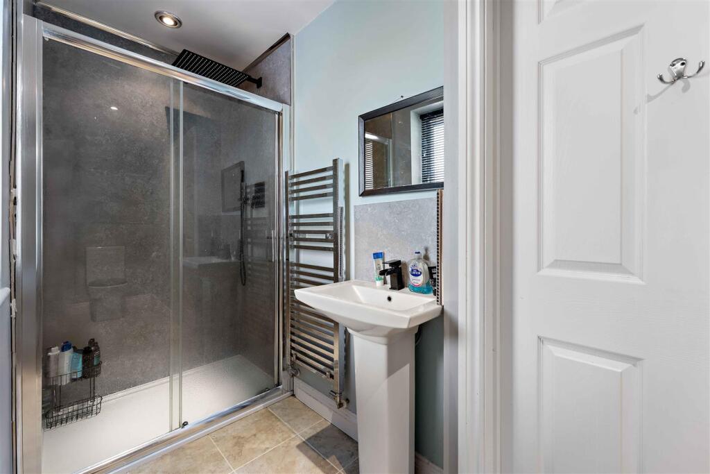 11a Costa Row-05.jpg