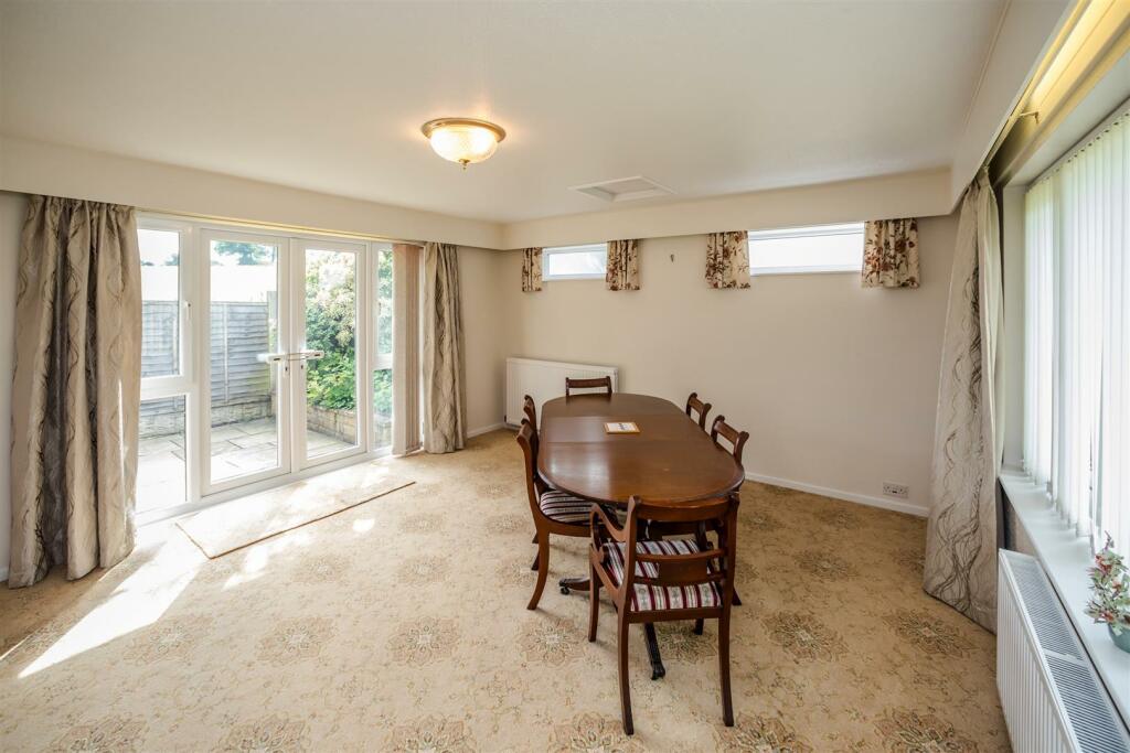 RECEPTION ROOM/GF BEDROOM