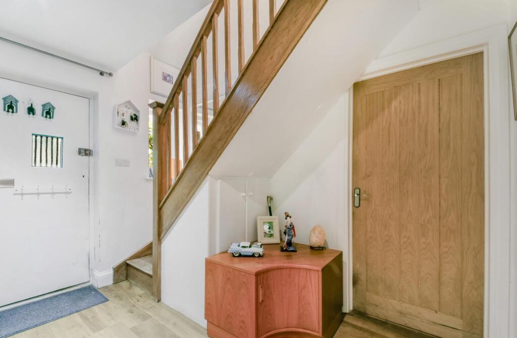 HOGSCROSS LANE, 38.jpg