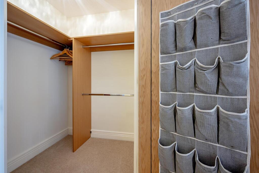 Walk in wardrobe