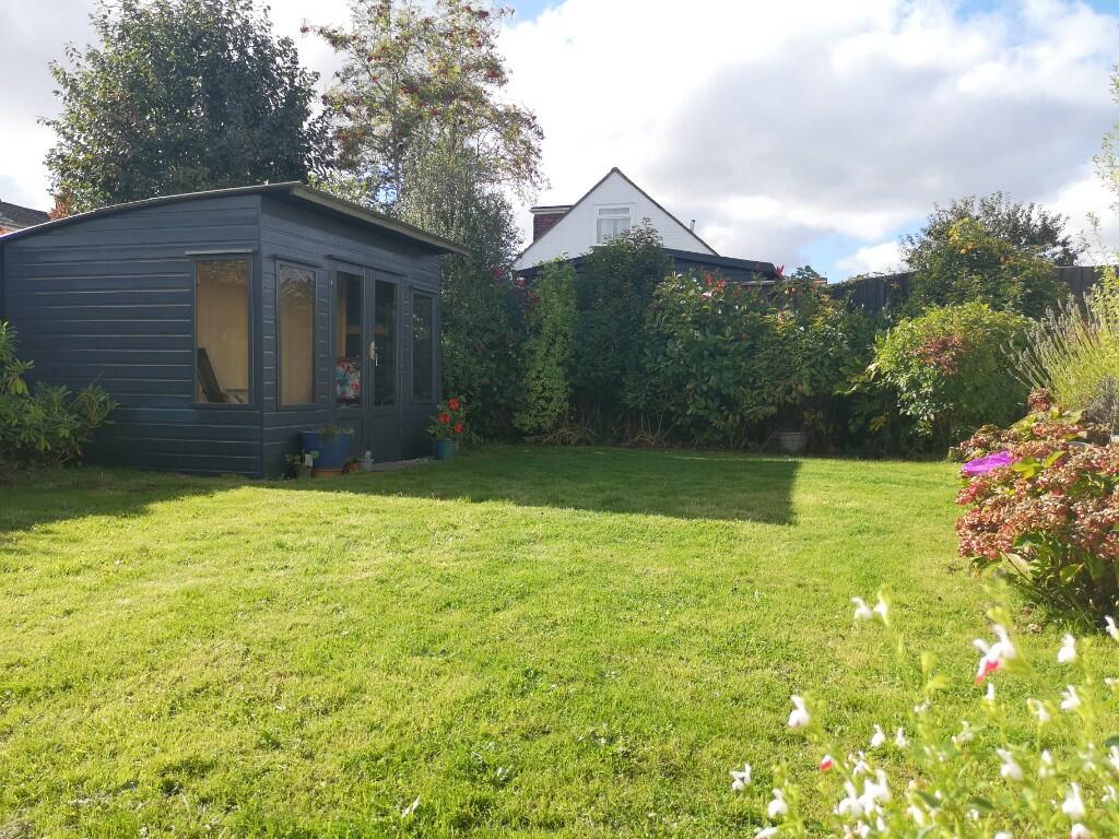 Large rear garden