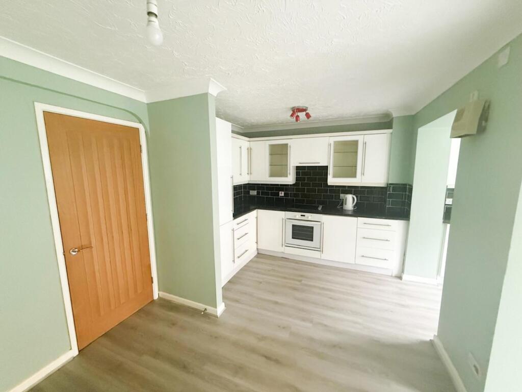 PHOTO-2025-10-12-12-33-02 15