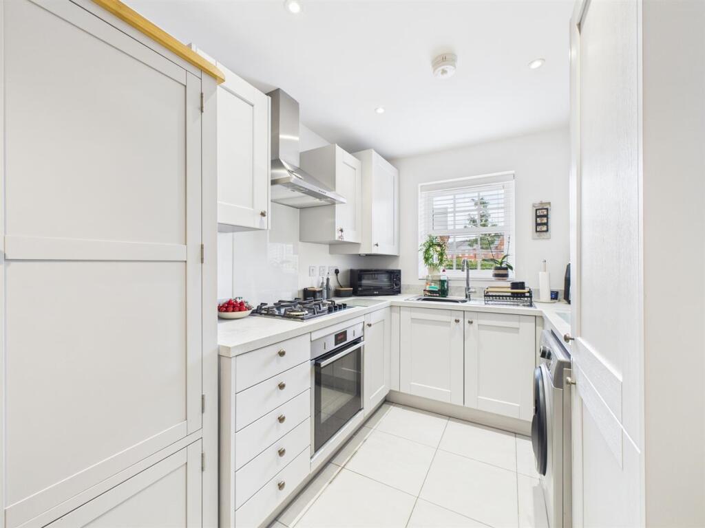 Quality Fitted Kitchen