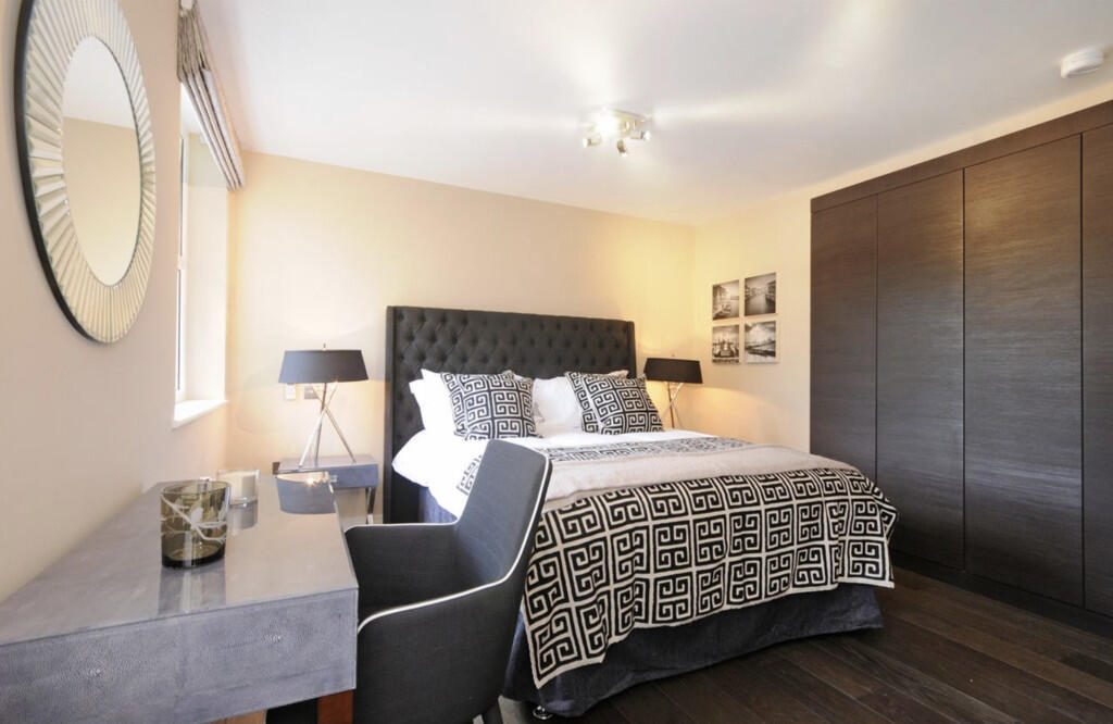 Screenshot 2025-0...