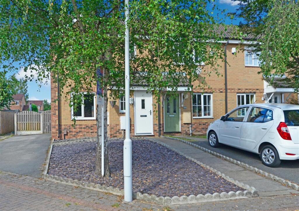 Off Street Parking / Driveway: