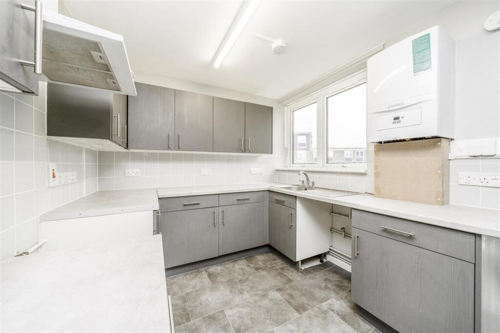 Davidson Frost-Wellings, DFW, Rusper Close, Stanmo