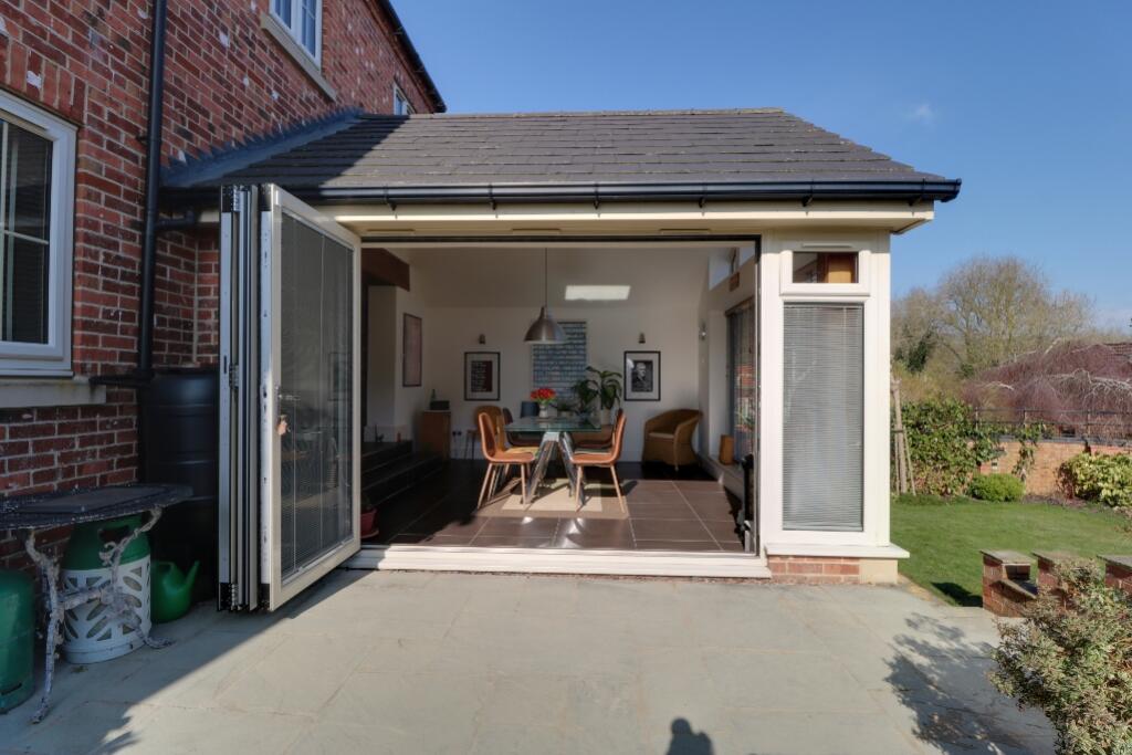 Garden Room and Patio