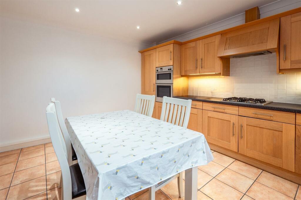 Breakfast Kitchen