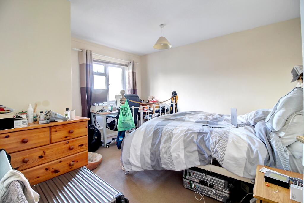 Bed 1