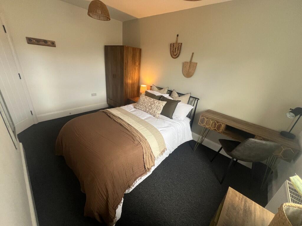 Room 4