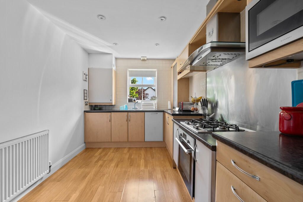 10 Charlton Court...