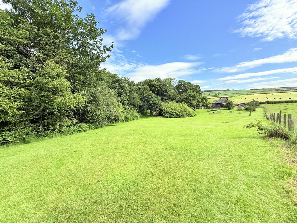 Glenburnie, Mouswald, Dumfries, DG1 4LT - Braidwoo