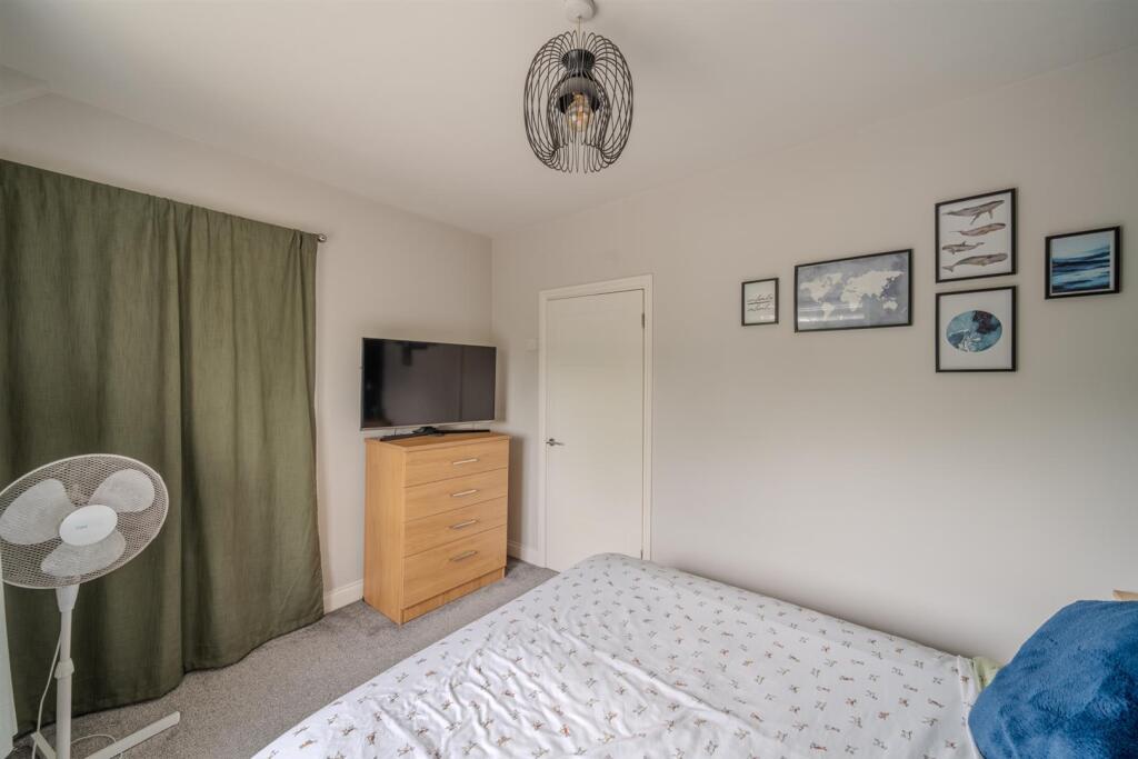 83 Stafford Rd-2.jpg