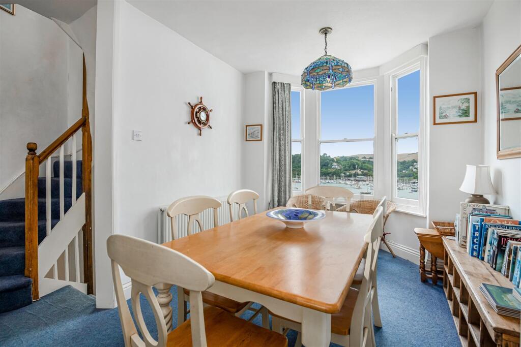 A05 - 37 Above Town Dartmouth - 220712.jpg