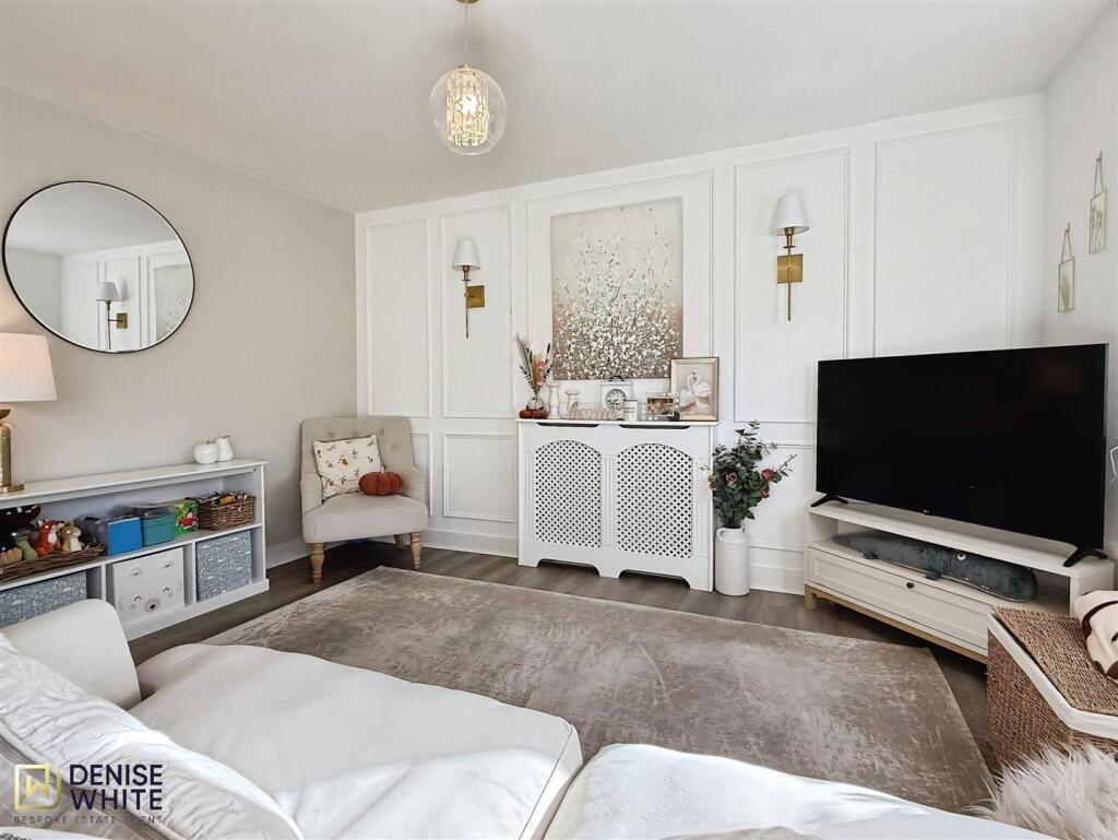 Kitchen Living Area