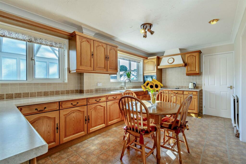 8620817-interior31-800.jpg