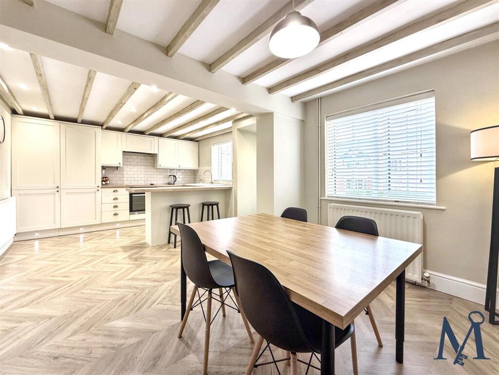 Open Plan Kitchen Diner