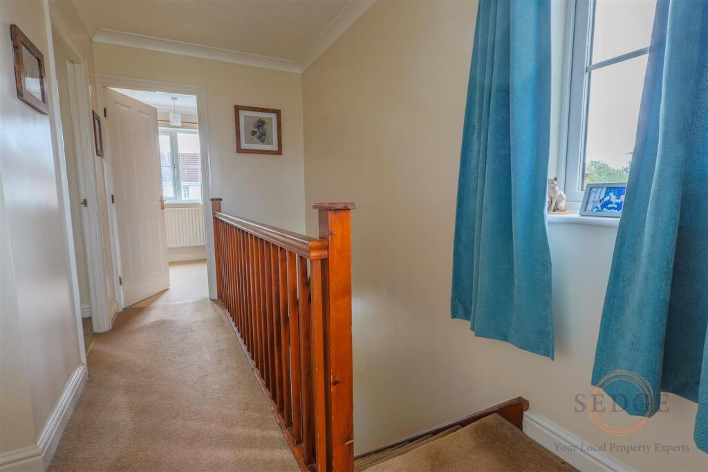 44 edgefield-02.jpg